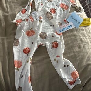 Carter's Baby Pajamas 12M - pumpkin print